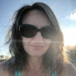 Meet your Posher, Carissa